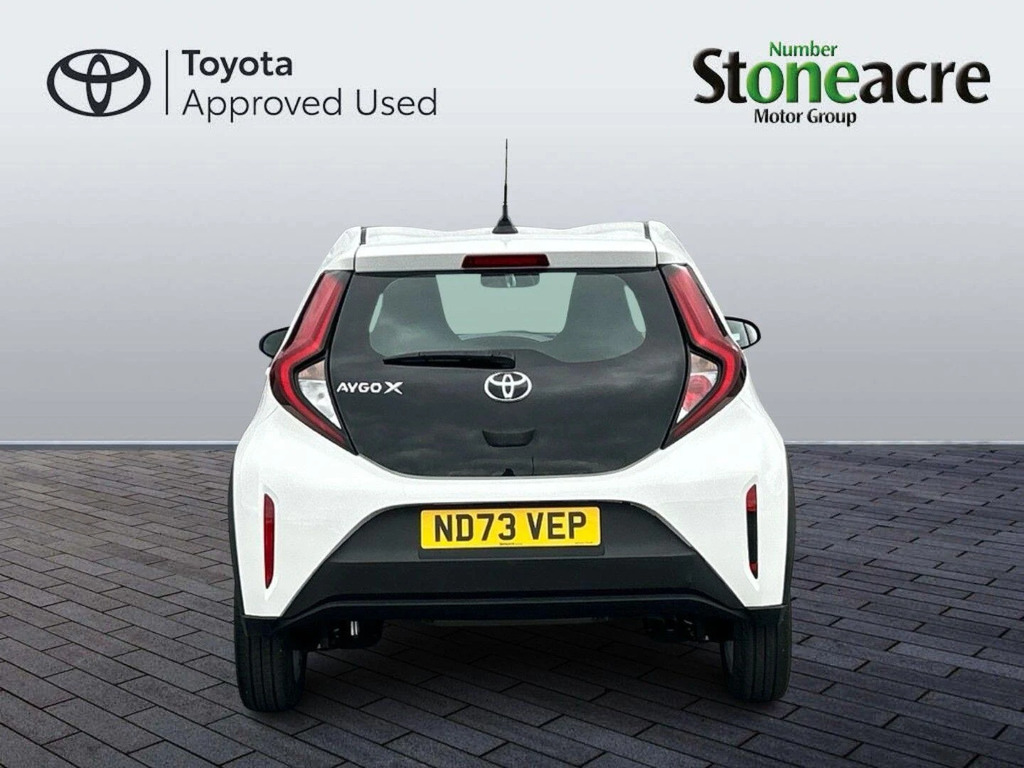 Toyota Aygo X 1.0 Vvt-i Pure ND73VEP #4