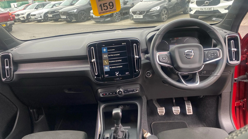 Volvo XC40 R-design T3 163 Hp  #5