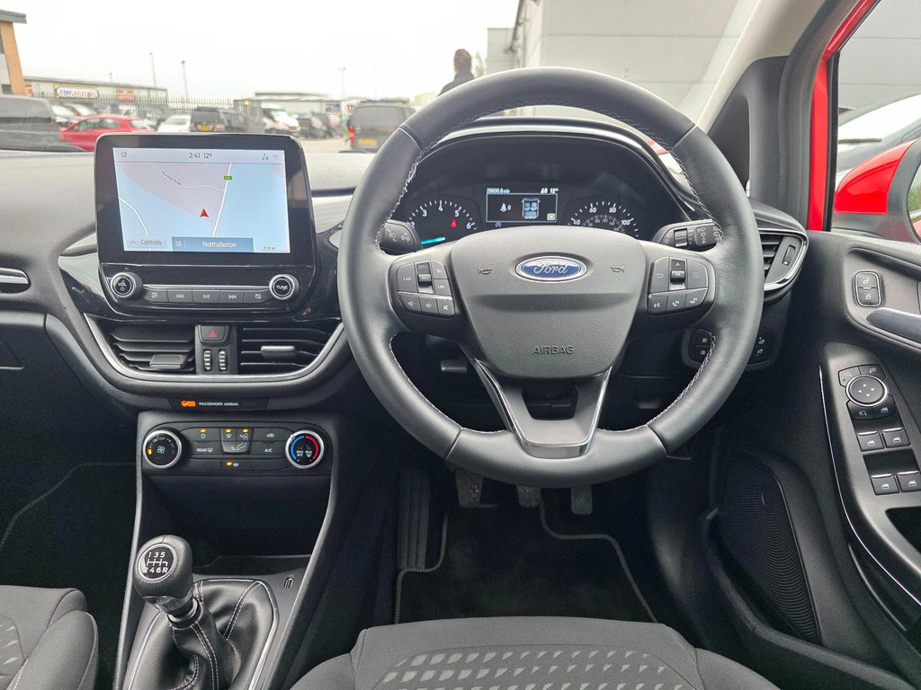 Ford Fiesta 1.0 Ecoboost Hybrid Mhev 125 Titanium YE70UGC  #6