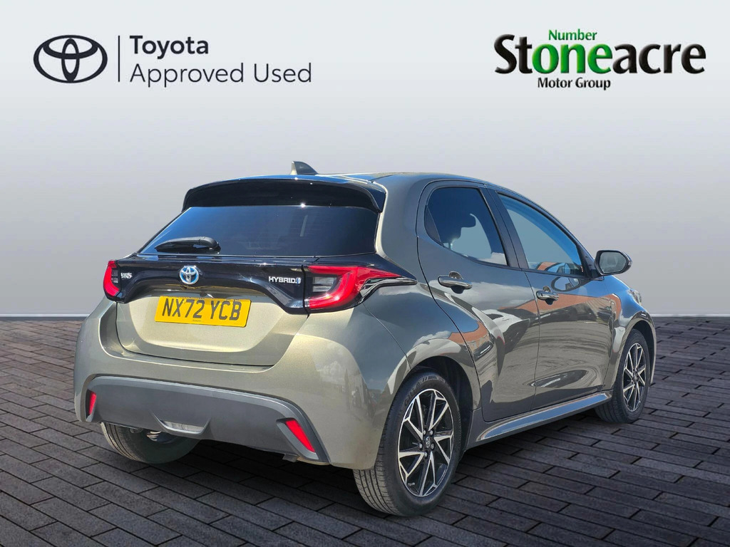 Toyota Yaris 1.5 Hybrid Design NX72YCB #2