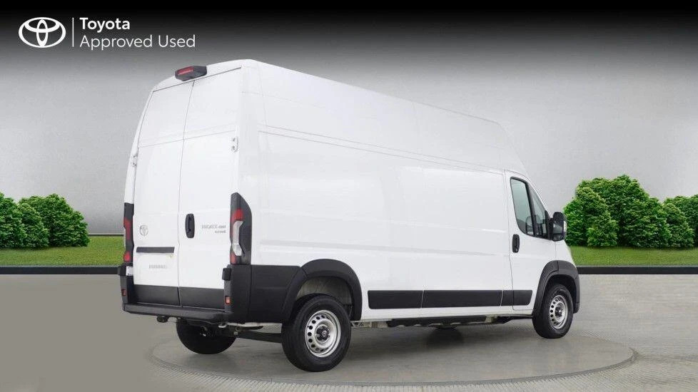 Toyota PROACE 42 110Kwh Icon Long Panel Van L3 H3 #3