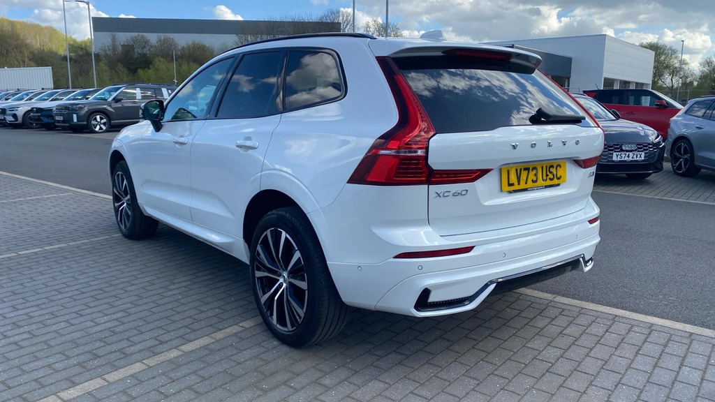 Volvo XC60 Ultimate Dark B5 250 Hp LV73USC #4