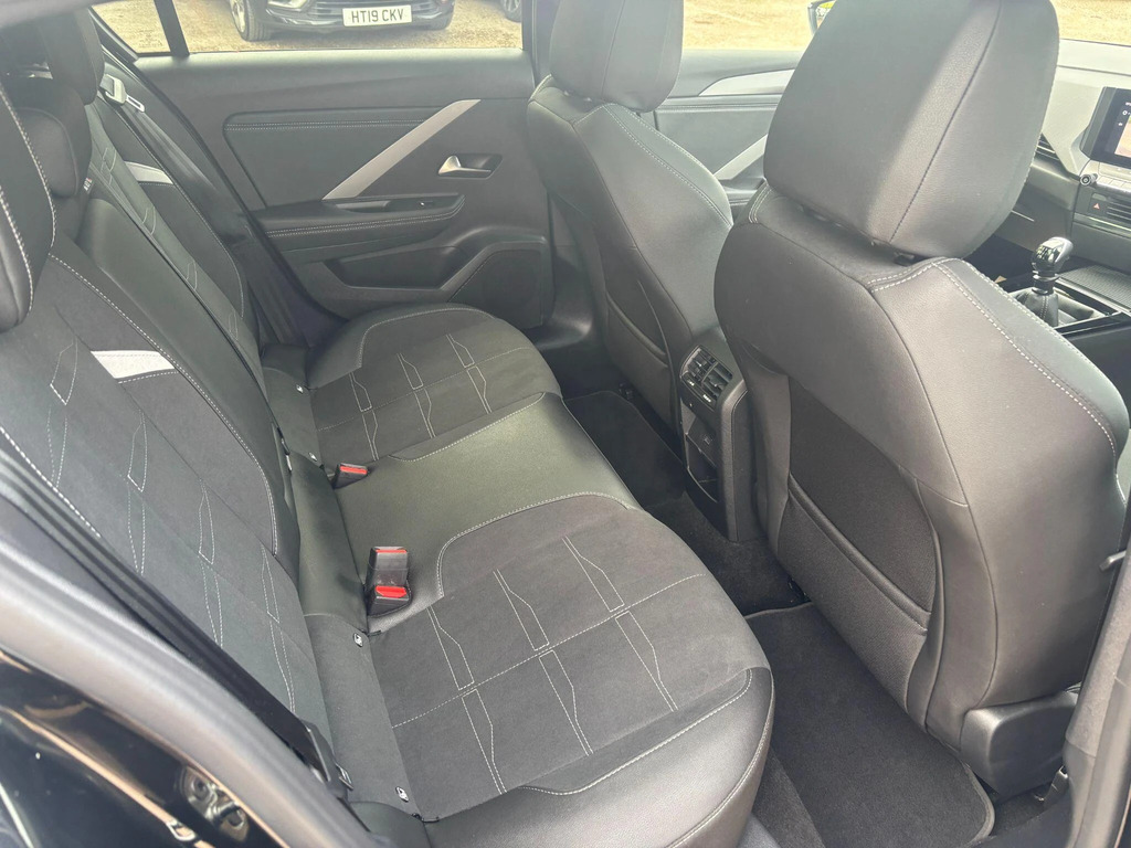 Vauxhall Astra 1.2 Turbo Ultimate Euro 6 Ss AJ25HEU  #3