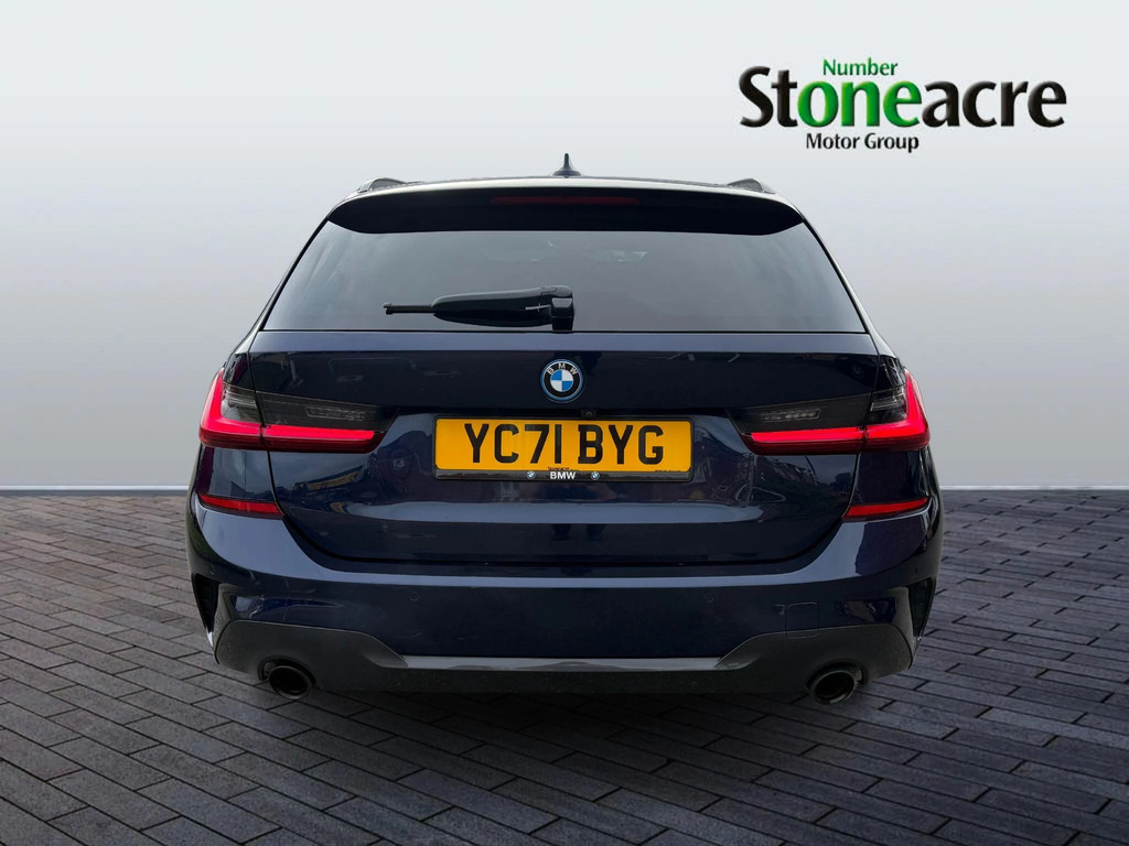 BMW 3 Series 330E M Sport Pro Edition 292Bhp Touring YC71BYG Blue #4