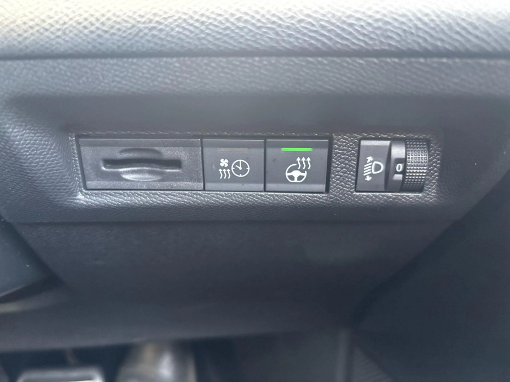 Peugeot 308 54Kwh Allure AJ25HFD #6