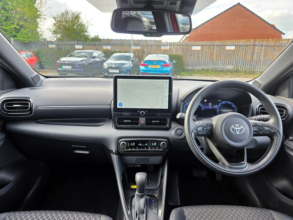 Toyota Yaris 1.5 Hybrid Excel NX24XZV #5