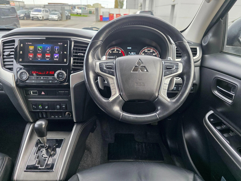 Mitsubishi L200 Double Cab Di-d 150 Barbarian X 4Wd  #6