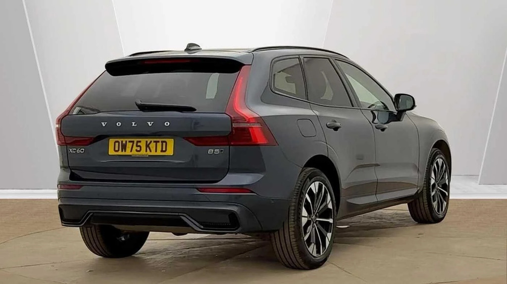 Volvo XC60 2.0 B5 Mhev Plus Awd Euro 6 Ss OW75KTD #3