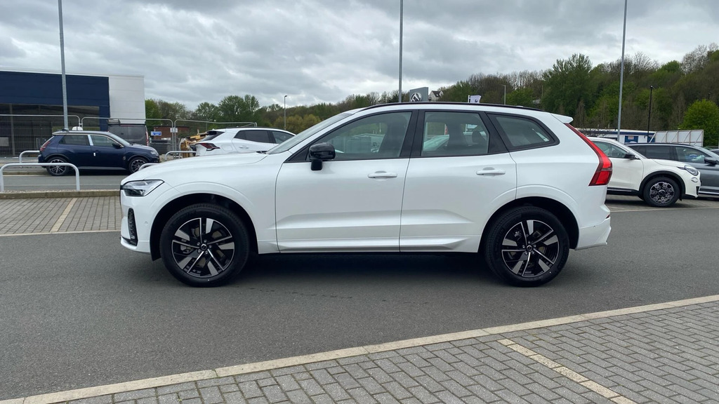 Volvo XC60 2.0 B5 Mhev Plus Pro Awd Euro 6 Ss YT26WWL #5
