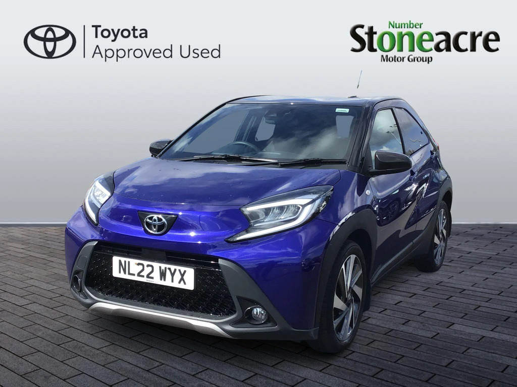 Toyota Aygo X 1.0 Vvt-i Exclusive NL22WYX Blue #3