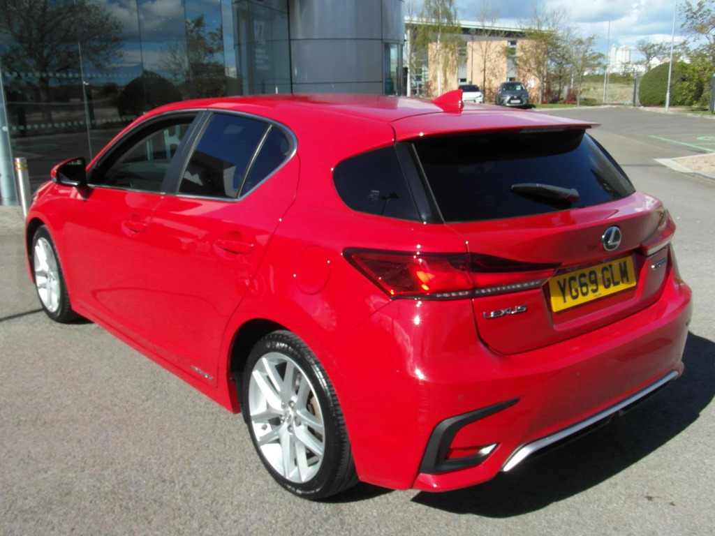 Lexus CT 200H 1.8 YG69GLM #4