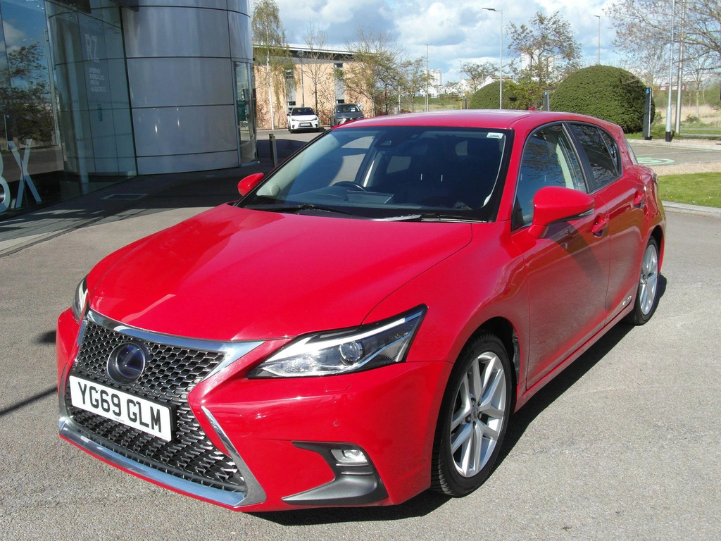 Lexus CT 200H 1.8 YG69GLM #3