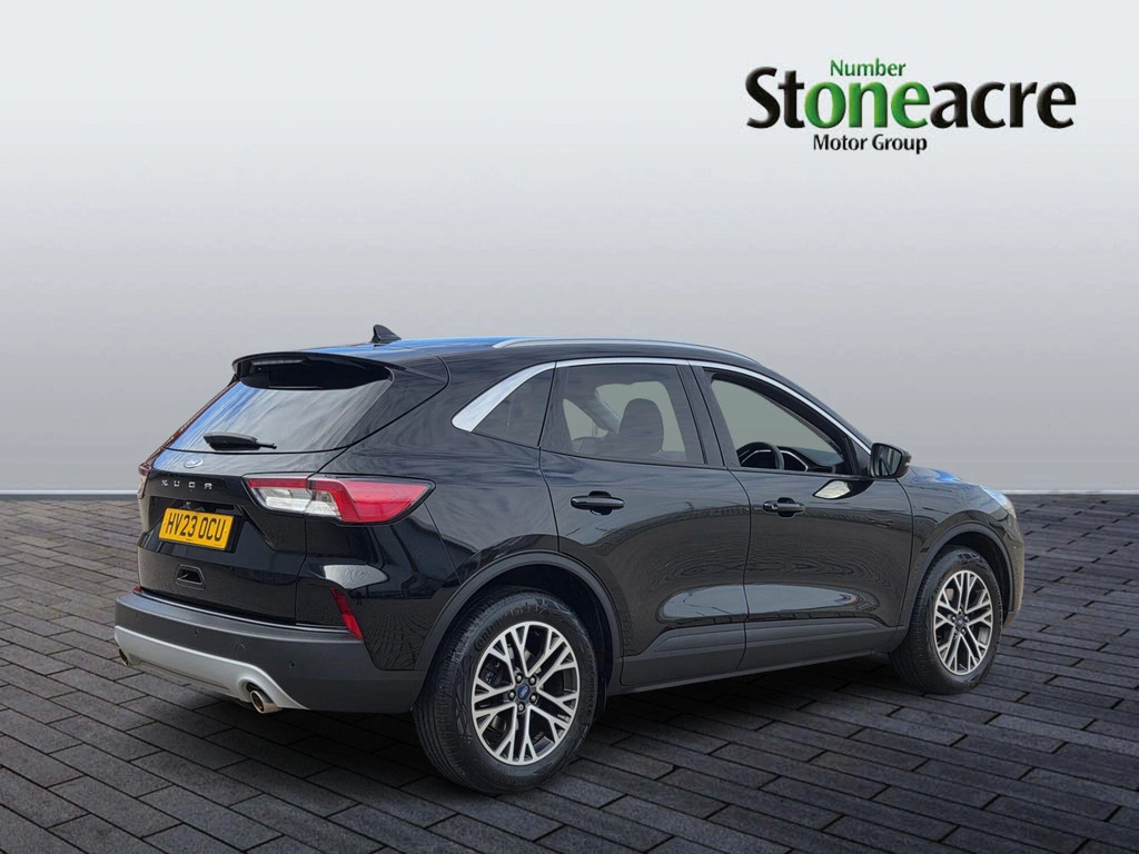 Ford Kuga 1.5 Ecoboost 150 Titanium Edition HV23OCU #3