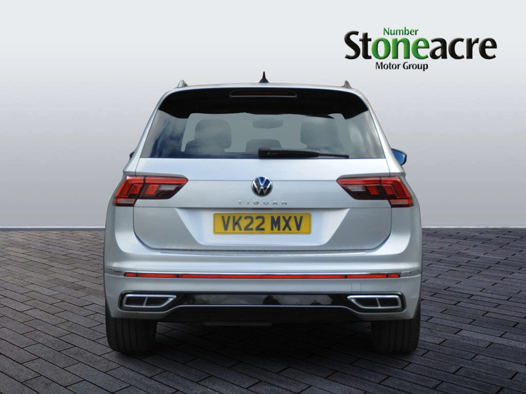 Volkswagen Tiguan 2.0 Tdi R-line Dsg Euro 6 Ss VK22MXV  #4
