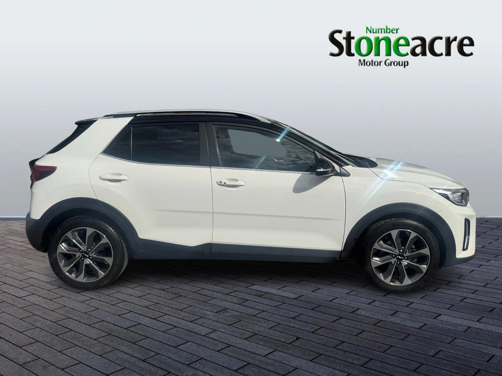 Kia Stonic 1.0 T-gdi Mhev Connect Dct Euro 6 Ss GY71UVS White #2