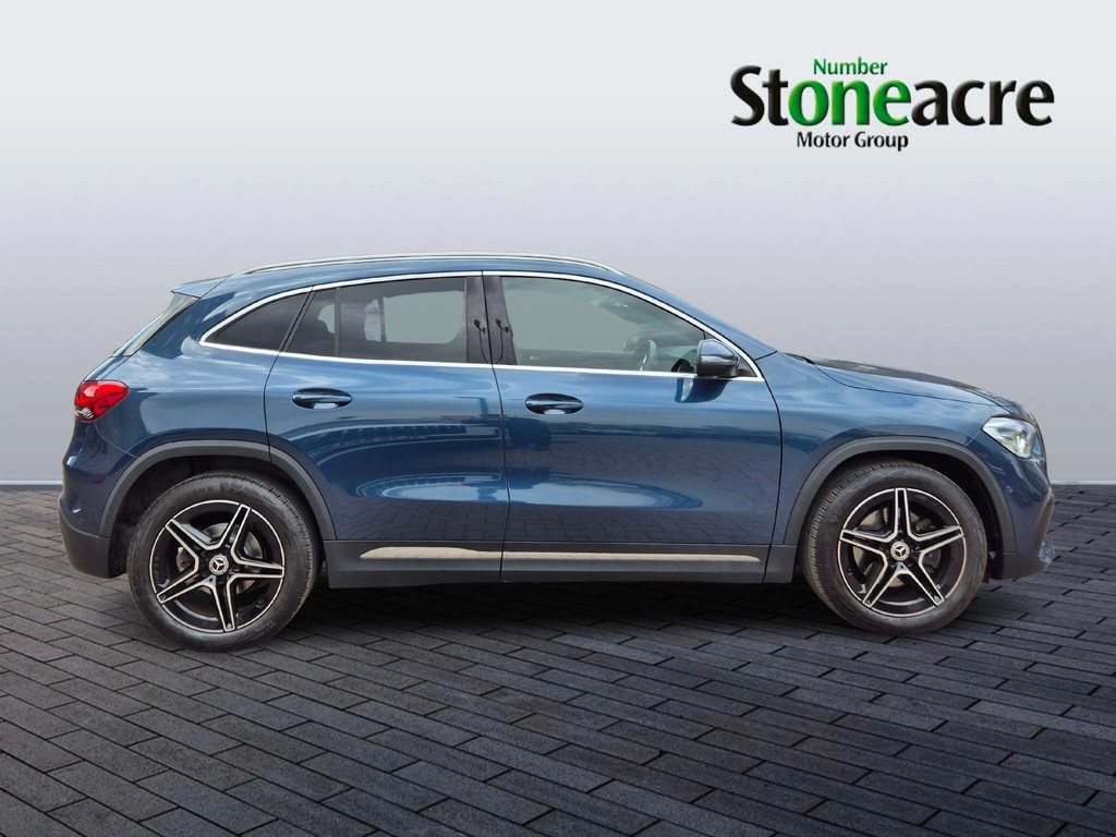 Mercedes-Benz GLA Class 1.3 Gla200 Amg Line Executive 7G-dct Euro 6 Ss NV72EZJ #2
