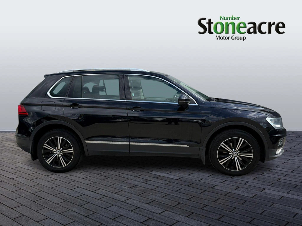 Volkswagen Tiguan 2.0 Tdi Bluemotion Tech Se Navigation Dsg 4Motion ET66RWW  #2