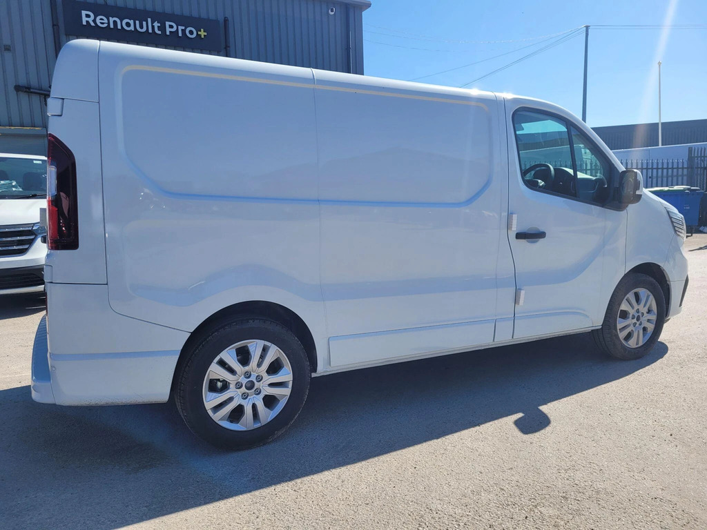 Renault Trafic 2.0 Dci Blue Sl30 Extra L1 H1 Euro 6 Ss YP26XYK #3