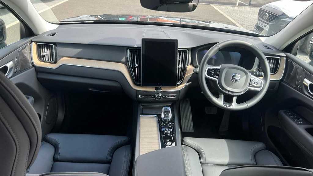 Volvo XC60 2.0 B5 Mhev Plus Pro Awd Euro 6 Ss RF25AEX #5