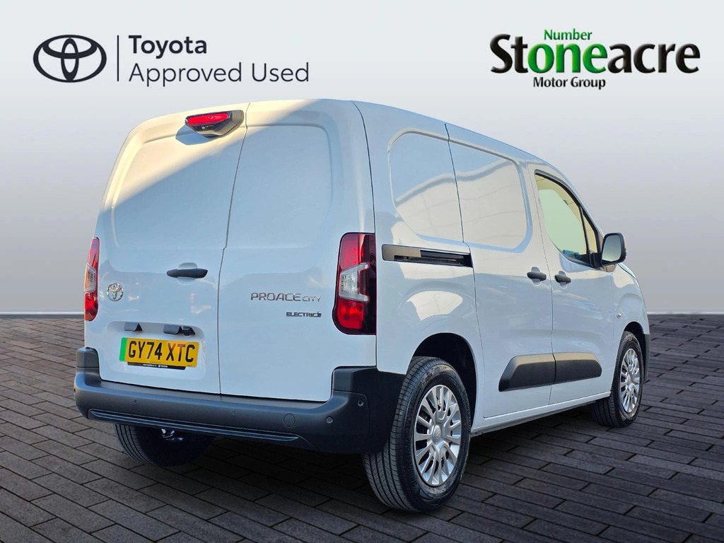 Toyota Proace City 50Kwh Icon Short Panel Van Swb #2