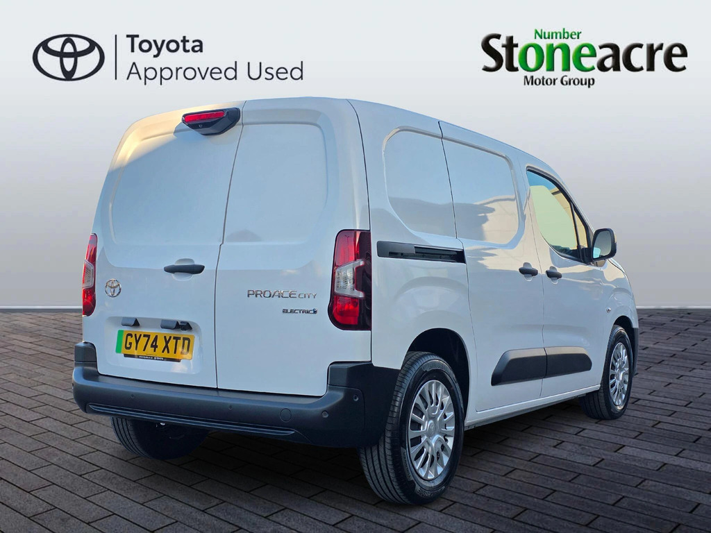 Toyota Proace City 50Kwh Icon Short Panel Van Swb #2