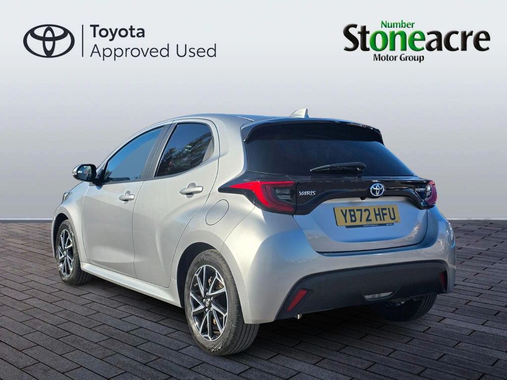 Toyota Yaris 1.5 Hybrid Design YB72HFU  #4