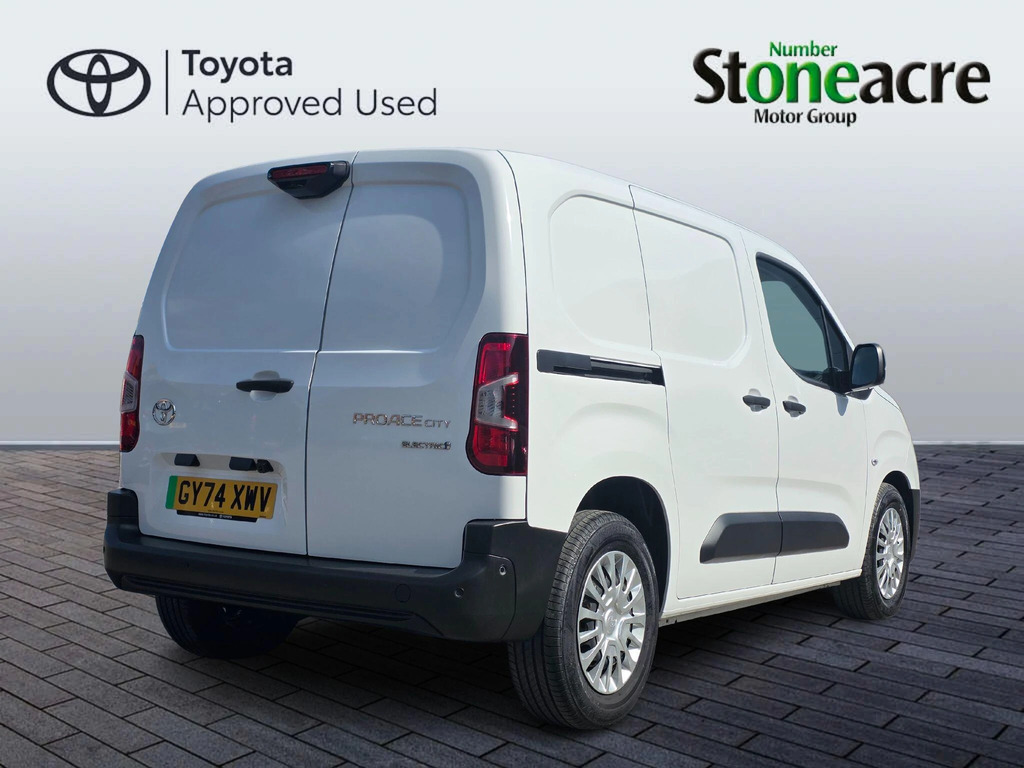 Toyota Proace City 50Kwh Icon Short Panel Van Swb GY74XWV #2
