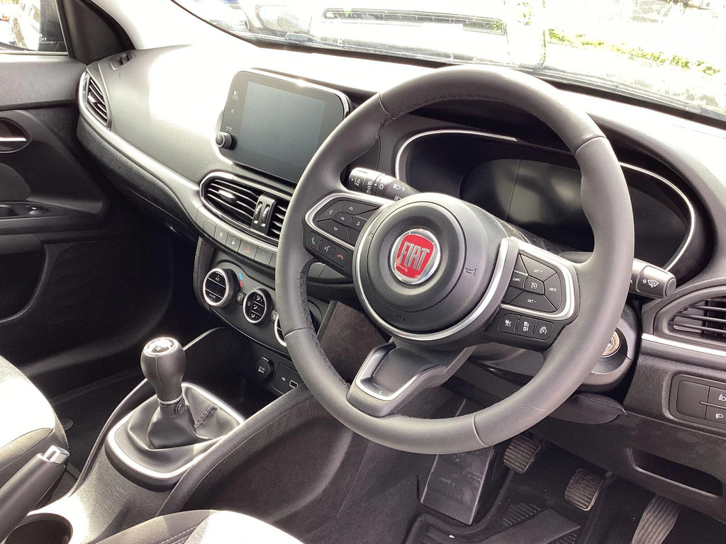 Fiat Tipo Cross Garmin Green #19