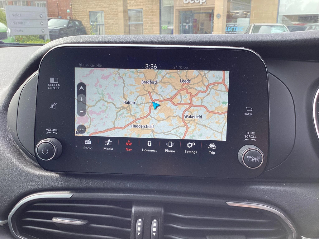 Fiat Tipo Cross Garmin Green #25
