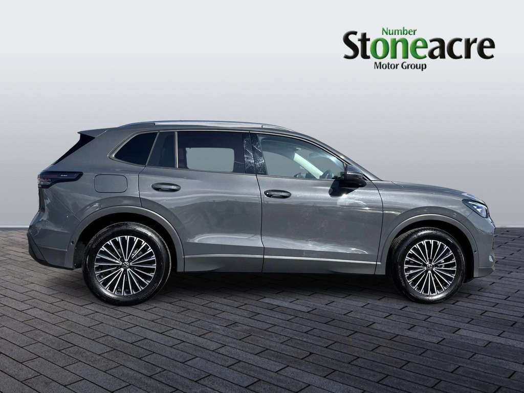Volkswagen Tiguan 1.5 Etsi Mhev Match Dsg Euro 6 Ss NC75LFM  #2