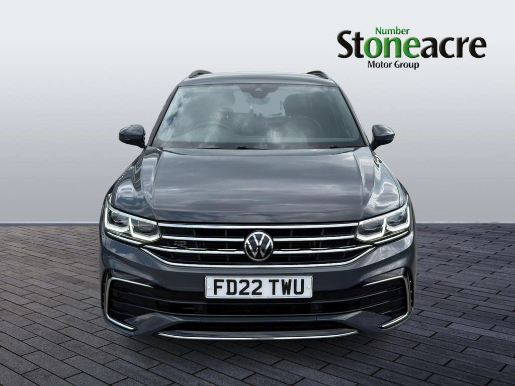 Volkswagen Tiguan 1.5 Tsi R-line Dsg Euro 6 Ss FD22TWU  #2