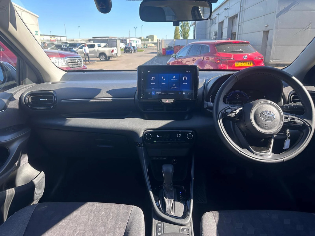 Toyota Yaris 1.5 Hybrid Design NX75UFW  #5