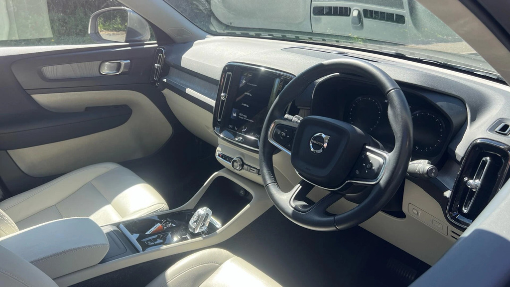 Volvo XC40 1.5 T3 163 Inscription V11BRE #4