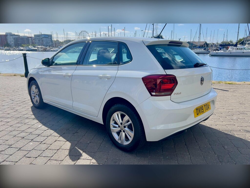 Volkswagen Polo 1.0 Tsi Se Tech Edition Hatchback Manua DV19TOA White #4