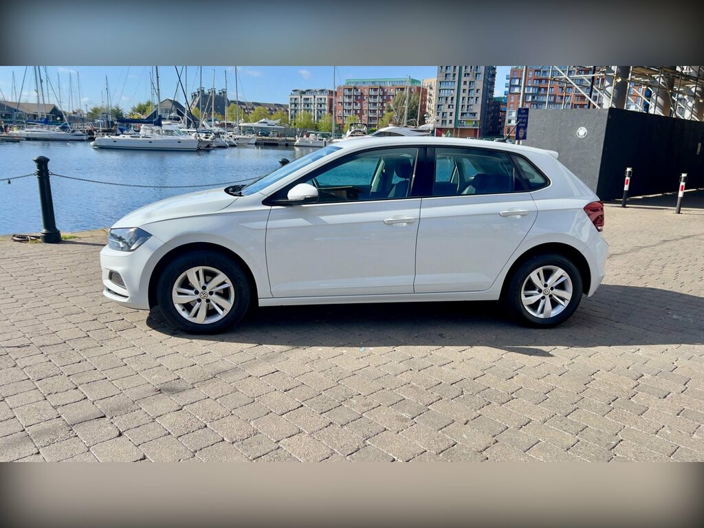 Volkswagen Polo 1.0 Tsi Se Tech Edition Hatchback Manua DV19TOA White #5