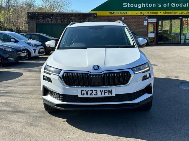 Skoda Karoq 2.0 Tdi Se Drive GV23YPM White #2