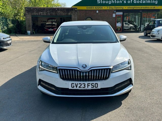 Skoda Superb 1.5 Tsi Act Se GV23FSO White #2