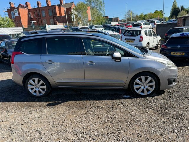 Peugeot 5008 1.6 E-hdi Allure Mpv Grey #5