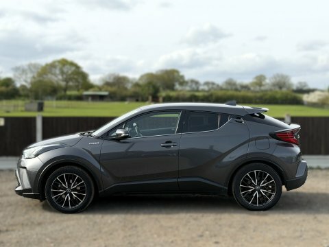 Toyota C-Hr 2.0 Vvt-h Excel WN70TXM Grey #2