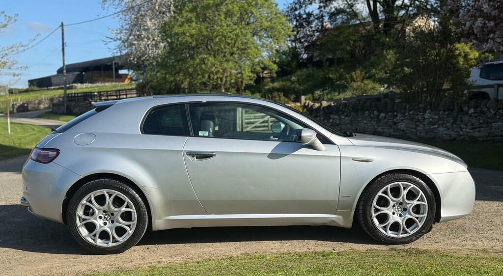 Alfa Romeo Brera 2.2 Jts Sv SM56UGH Silver #2
