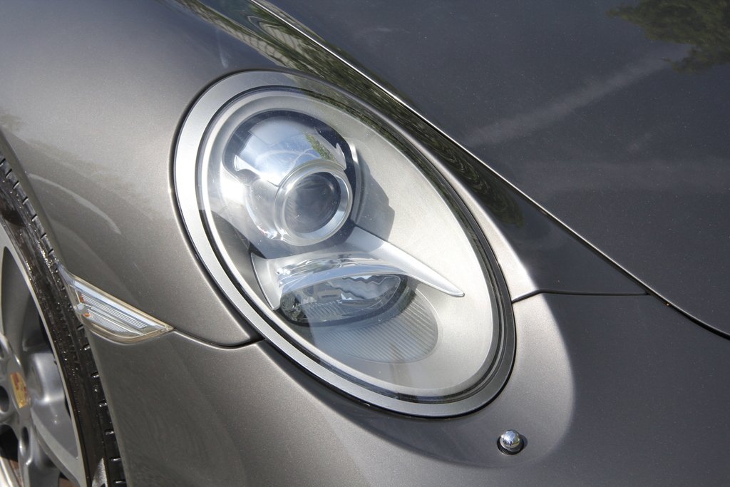 Porsche 911 Carrera 4 #4