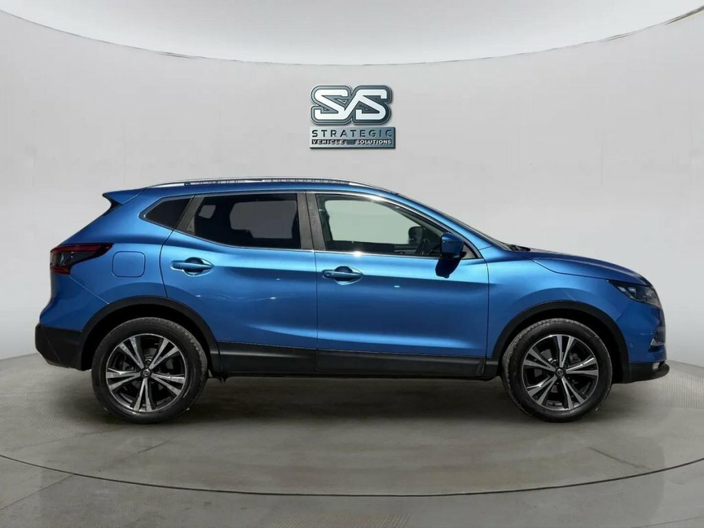 Nissan Qashqai 1.3L N-connecta FX19YWW Blue #3