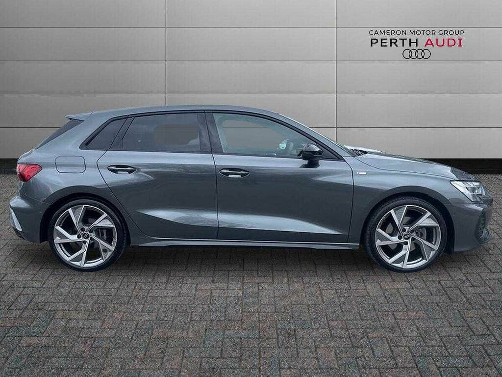 Audi A3 Sportback Black Edition Tfsi 150 Ps S Tronic SP75MXY Grey #4