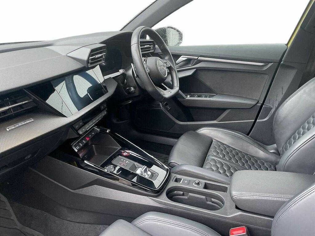 Audi A3 Rs 3 Saloon Carbon Black 400 Ps S Tronic SR23OEK Yellow #2