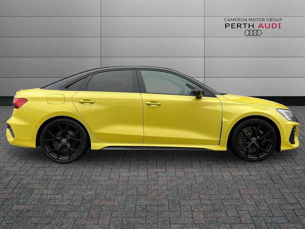 Audi A3 Rs 3 Saloon Carbon Black 400 Ps S Tronic SR23OEK Yellow #4