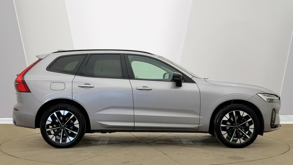 Volvo XC60 Plus, B5 Awd Mild Hybrid, Dark RF25AYS Silver #3