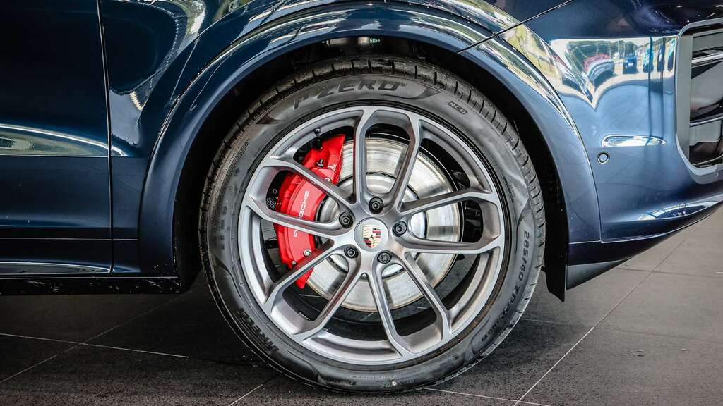 Porsche Cayenne S E-hybrid Coupe 2025 BU75TXE Blue #4