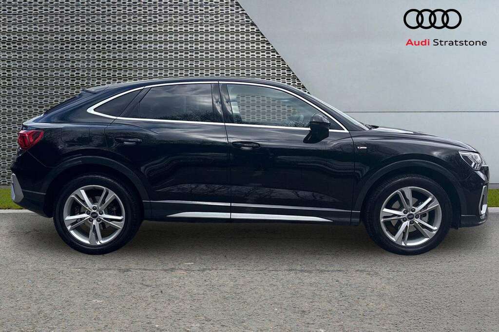 Audi Q3 35 Tfsi S Line S Tronic Leather 2025 VO75WDC Black #4