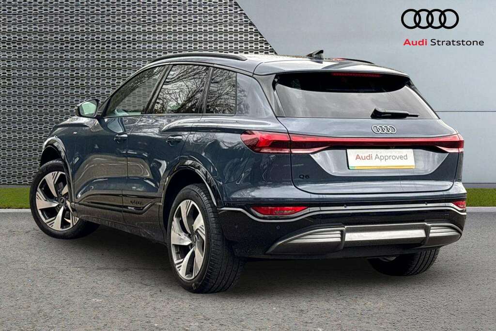 Audi Q6 E-Tron 185Kw 83Kwh S Line 2025 BG75OSE Blue #3