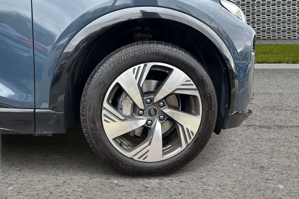 Audi Q6 E-Tron 185Kw 83Kwh S Line 2025 BG75OSE Blue #5